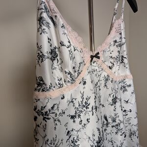 Apt. 9 Women's Black and White Floral Chemise Camisole, Pink Lace Trim Size L
